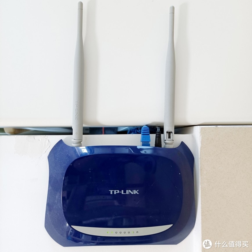 家中没布线，如何实现WiFi信号全覆盖？